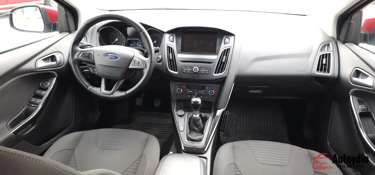 Highlights 2015 Ford  Focus Titanium for sale in Vaasa