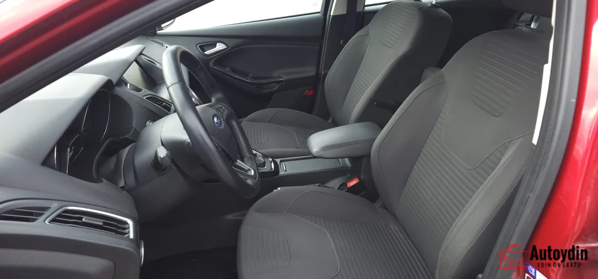 Highlights 2015 Ford  Focus Titanium for sale in Vaasa