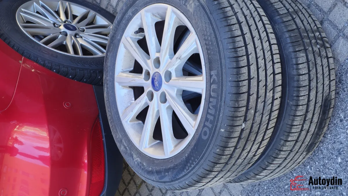Highlights 2015 Ford  Focus Titanium for sale in Vaasa